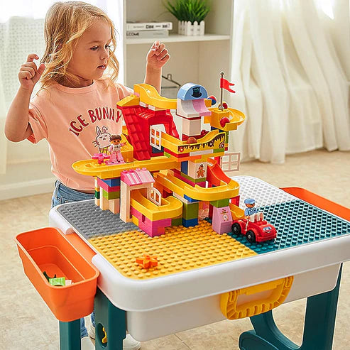 Multifunctional Table with Storage ©